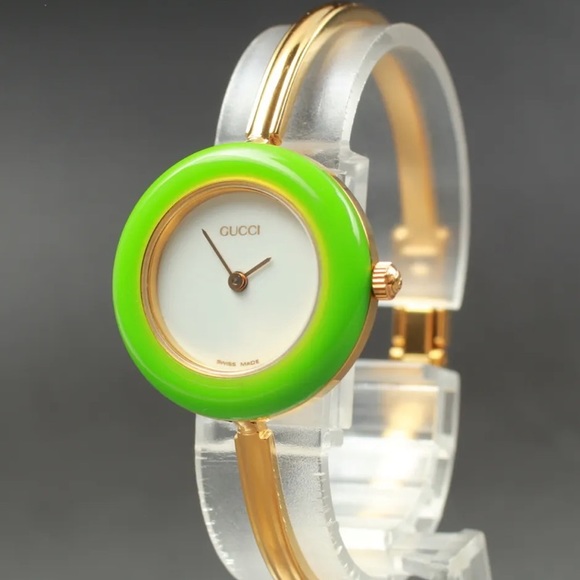 14k Gold Plated Gucci Watch Swiss Made Quartz - Picture 3 of 8